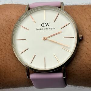 Silver & Purple Daniel Wellington Men’s Watch